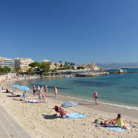 Grand 2 Pieces Renove Climatise, Vieil Antibes, Proche Port Apartment Exterior photo